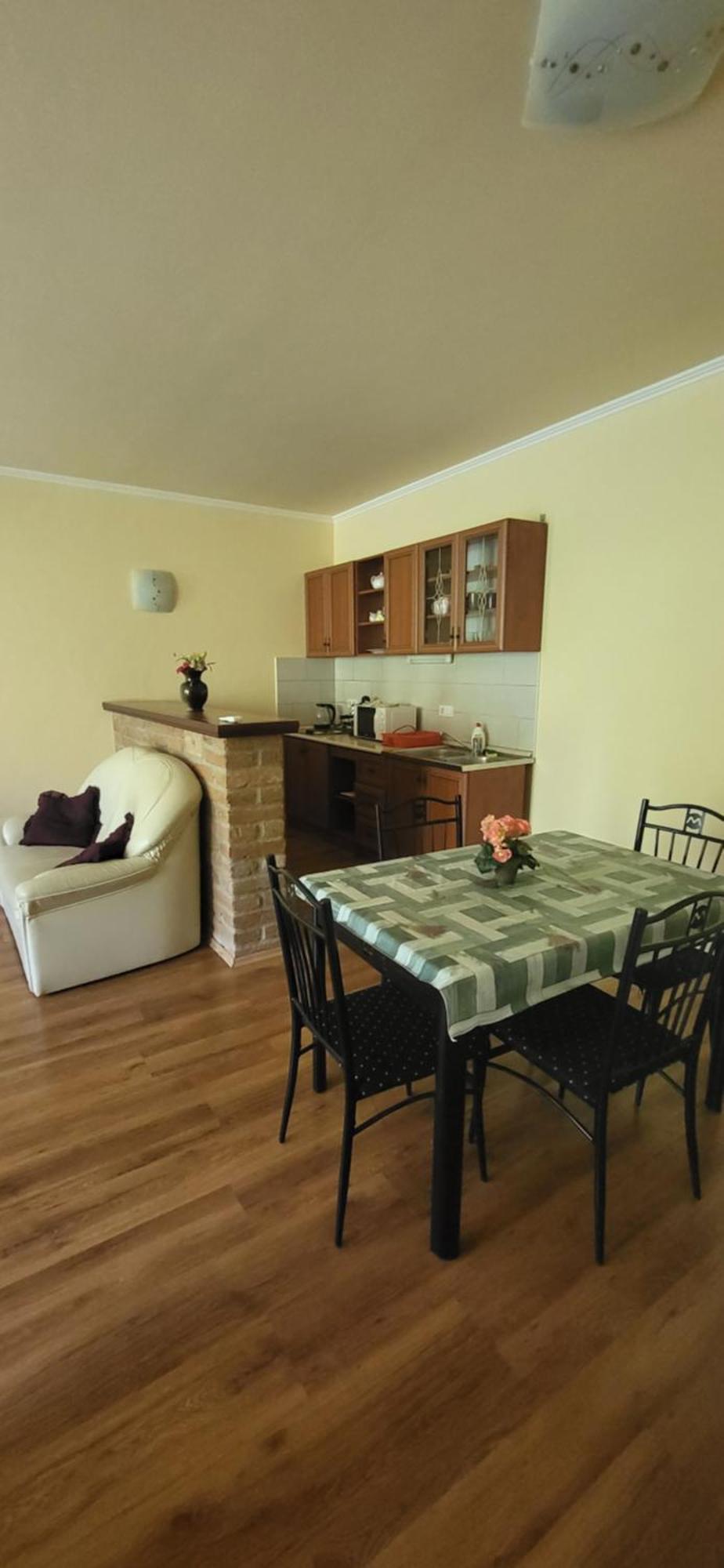 Bastya Apartmanhaz Sárvár Екстериор снимка