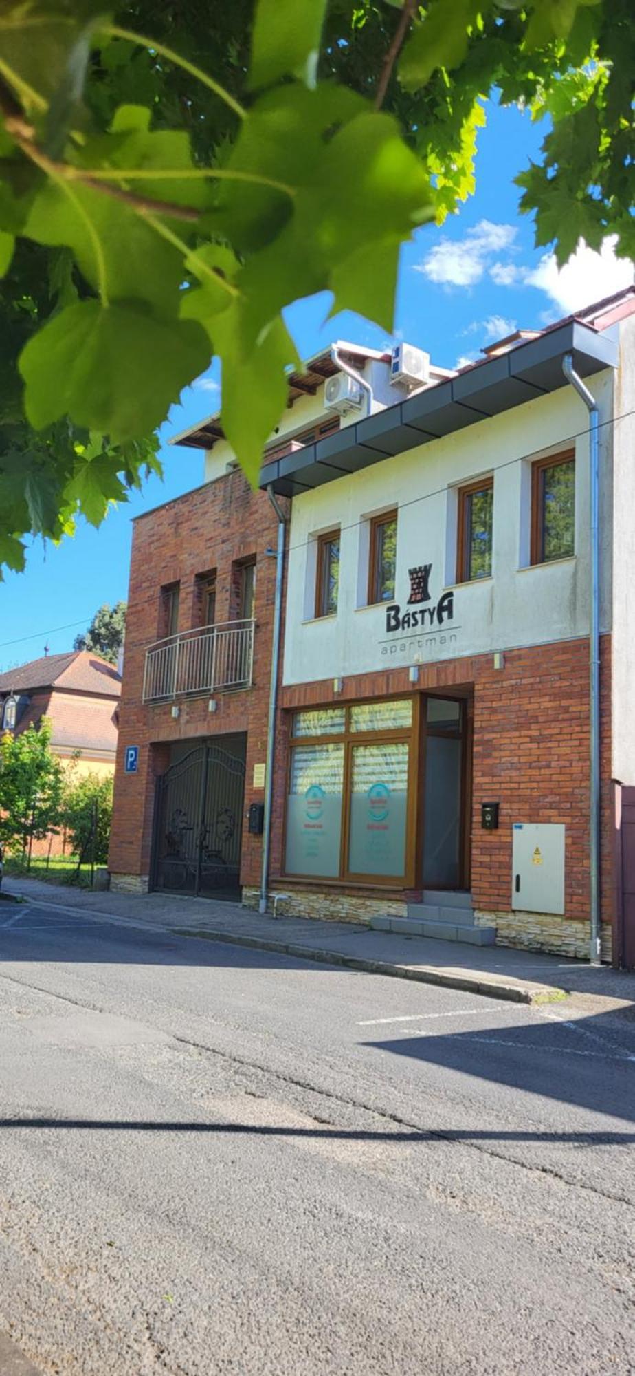 Bastya Apartmanhaz Sárvár Екстериор снимка