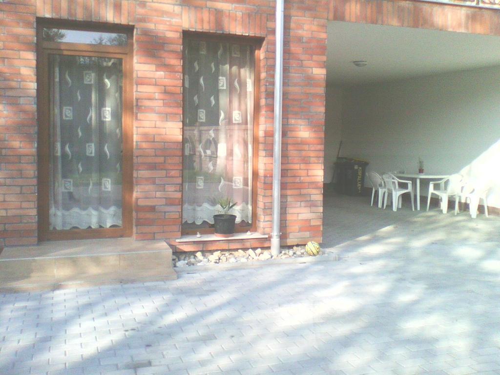 Bastya Apartmanhaz Sárvár Екстериор снимка